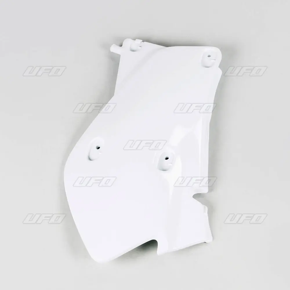 UFO boční tabulky na startovací číslo HONDA XR 650R 00-20 (1 kus levý) barva bílá (UFO boční tabulky na startovací číslo HONDA XR 650R 00-20 (1 kus)