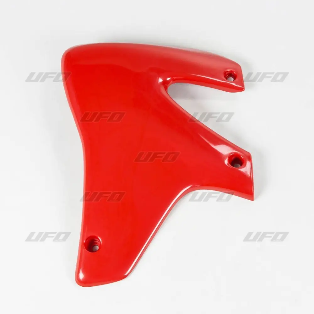 UFO kryty chladiče HONDA XR 650R 00-20 (1 kus levý) barva červená (UFO kryty chladiče HONDA XR 650R 00-20 (1 kus levý) barva červená)