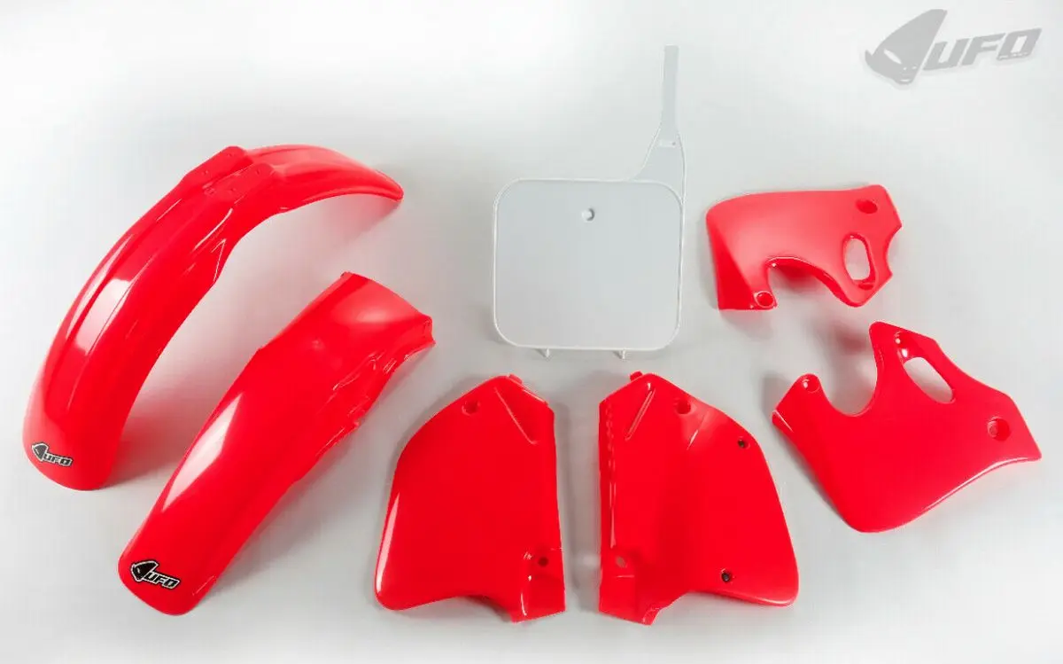 UFO kompletní sada plastů HONDA CR 125 93-94, CR 250 92-94 barva OEM (červená/bílá) (HO096E999) (UFO kompletní sada plastů HONDA CR 125 93-94, CR 250)