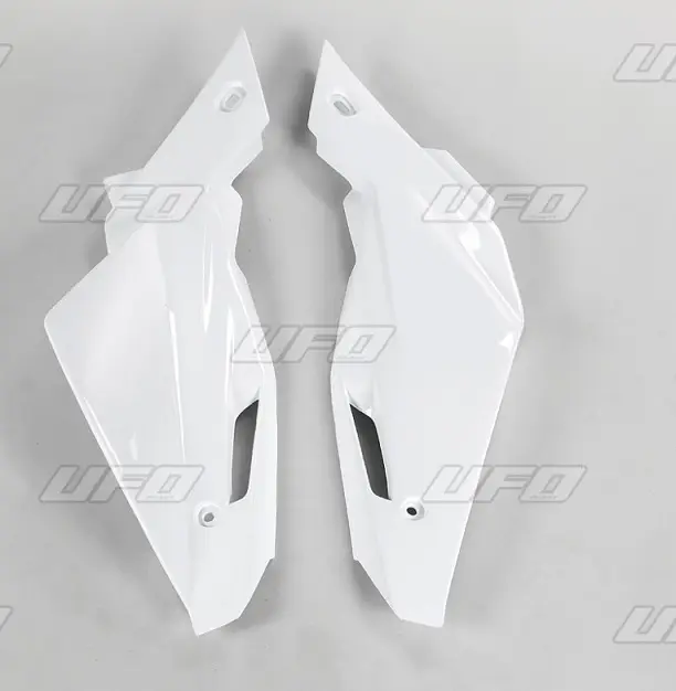 UFO boční tabulky na startovací číslo HUSQVARNA TC/TE 08-12 barva bílá (UFO boční tabulky na startovací číslo HUSQVARNA TC/TE 08-12 barva bílá)
