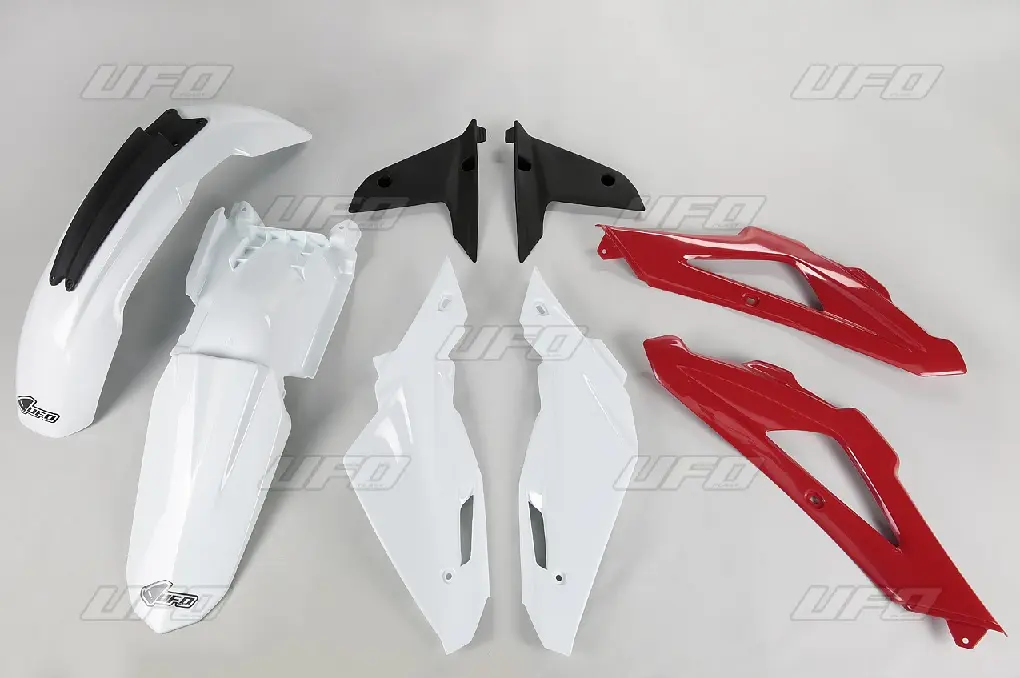 UFO kompletní sada plastů HUSQVARNA TC 450 4T 08-10 barva OEM (bílá/červená/černá) (HU609E999) (UFO kompletní sada plastů HUSQVARNA TC 450 4T 08-10)