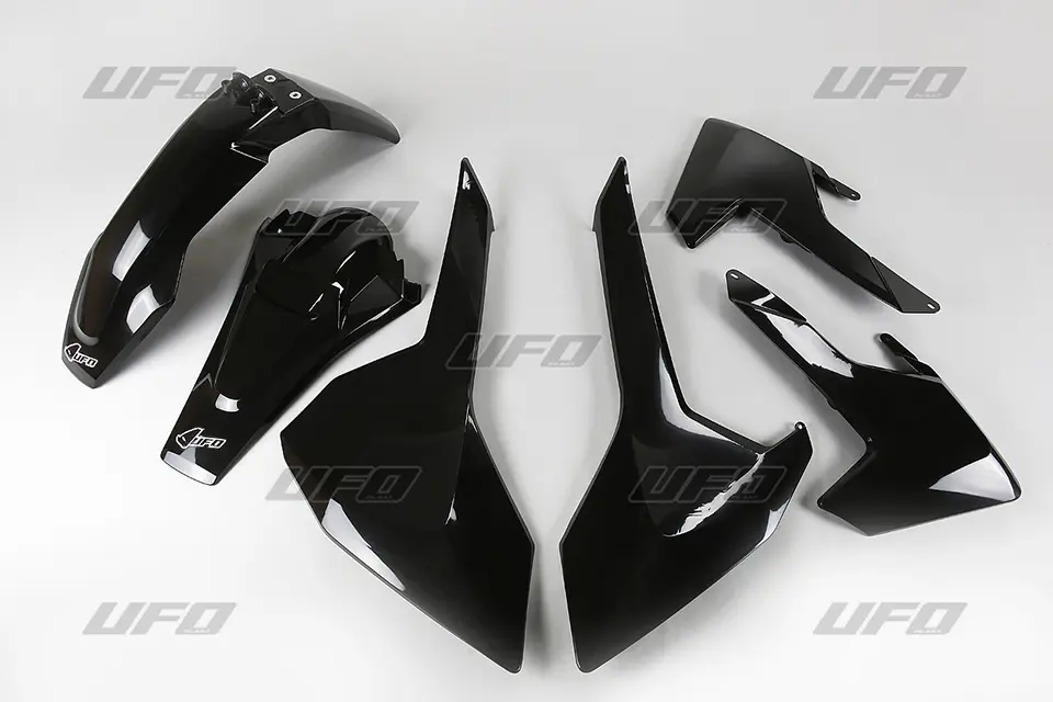 UFO kompletní sada plastů HUSQVARNA TE/TX 125/250/300 17-19, FE 250/350/450/501 17-19 barva černá (HU618E001) (UFO kompletní sada plastů HUSQVARNA)