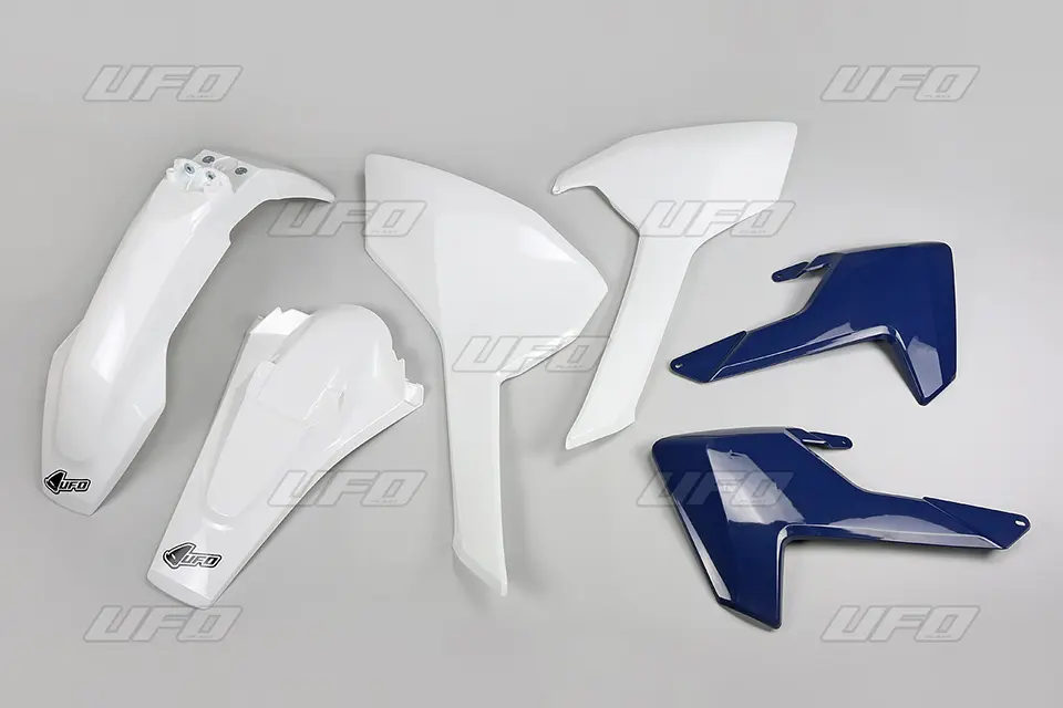 UFO kompletní sada plastů HUSQVARNA TE/TX 125/250/300 17-19, FE 250/350/450/501 17-19 barva OEM (bílá, krytky chladičů modré) (HU618E999) (UFO)