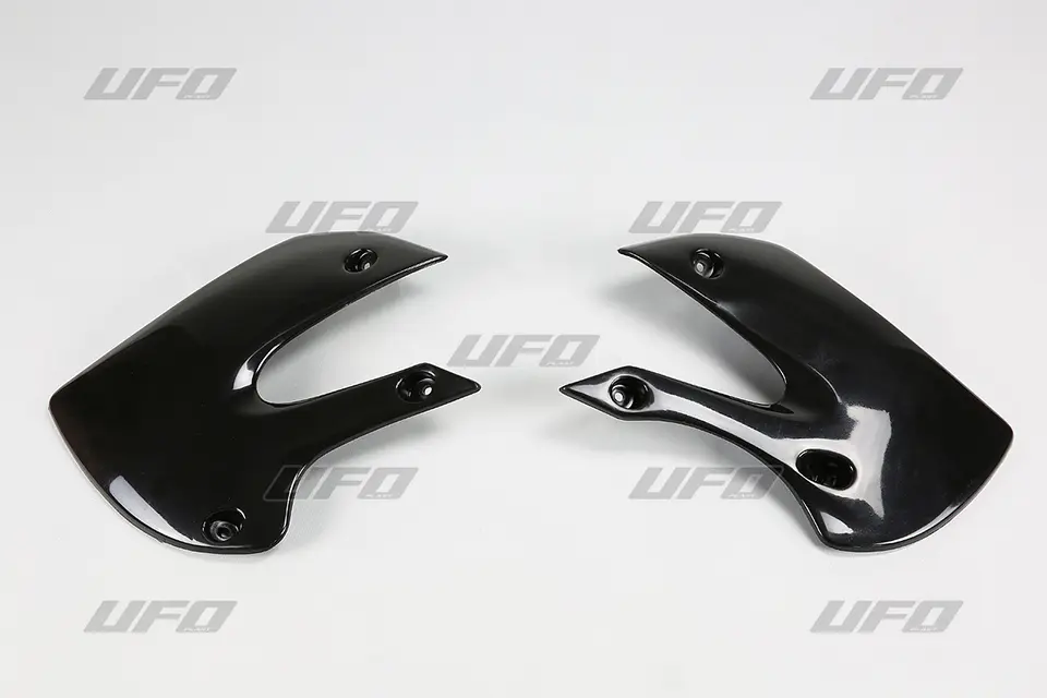 UFO kryty chladiče KAWASAKI KX 65 01-26, barva černá - nahrazuje SU03927001 (UFO kryty chladiče KAWASAKI KX 65 01-26, barva černá - nahrazuje)