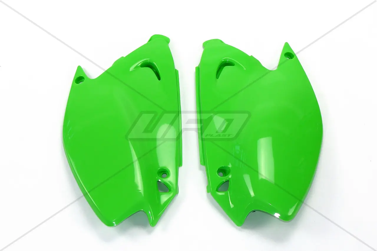 UFO boční tabulky zadní KAWASAKI KX 125/250 03-17 barva zelená (UFO boční tabulky zadní KAWASAKI KX 125/250 03-17 barva zelená)