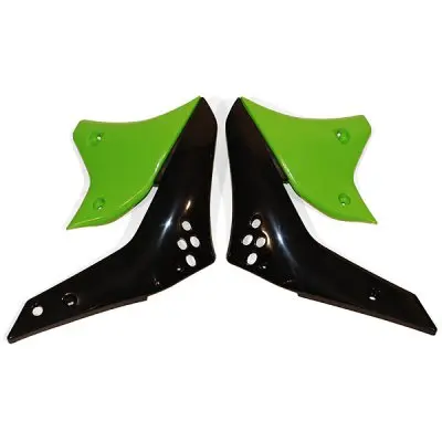 UFO kryty chladiče KAWASAKI KXF 250 06-08, barva černá/zelená (UFO kryty chladiče KAWASAKI KXF 250 06-08, barva černá/zelená)