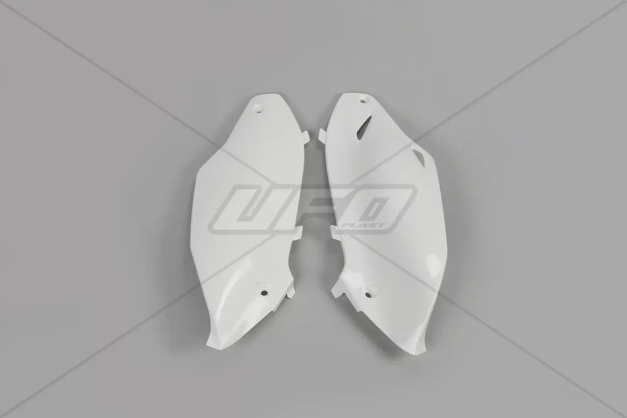 UFO boční tabulky zadní KAWASAKI KXF 250 13-16, KXF 450 12-15 barva bílá (UFO boční tabulky zadní KAWASAKI KXF 250 13-16, KXF 450 12-15 barva bílá)