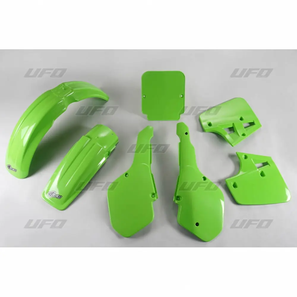 UFO kompletní sada plastů KAWASAKI KX 250 / 500 87, barva zelená (KA191E026) (UFO kompletní sada plastů KAWASAKI KX 250 / 500 87, barva zelená)
