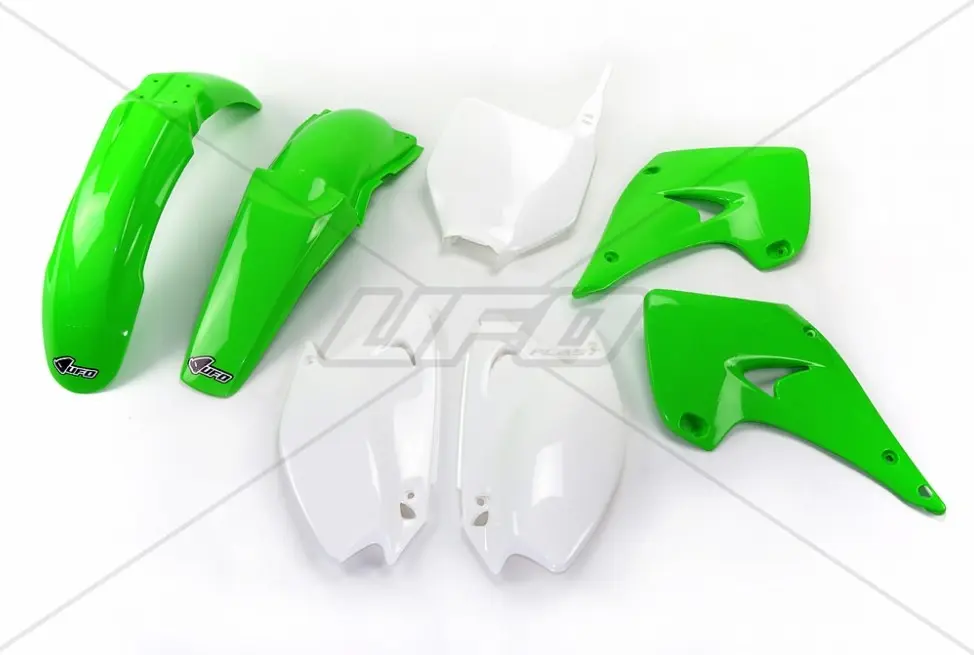 UFO kompletní sada plastů KAWASAKI KX 125 / 250 03-10 barva OEM (zelená/bílá) (KA201E999) - nahrazuje KAKIT202999 (UFO kompletní sada plastů KAWASAKI)