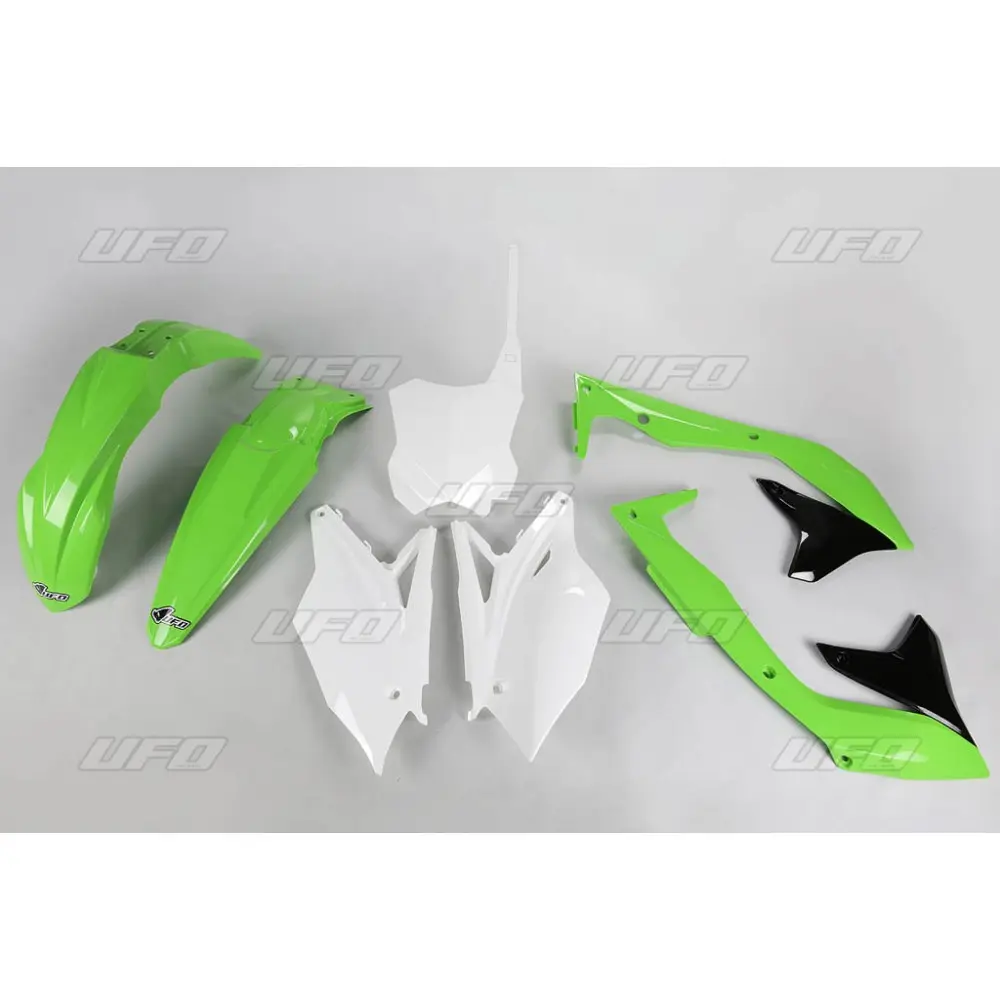 UFO kompletní sada plastů KAWASAKI KXF 450 18 barva OEM (zelená/bílá/černá) (KA226E999) (UFO kompletní sada plastů KAWASAKI KXF 450 18 barva OEM)