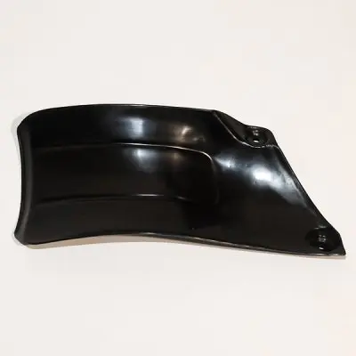 UFO kryt zadního tlumiče KTM SX 98-06, EXC 98-07, 4T 93-99 barva černá (UFO kryt zadního tlumiče KTM SX 98-06, EXC 98-07, 4T 93-99 barva černá)