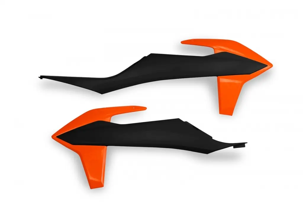 UFO kryty chladiče KTM SX/SXF(SX-F) 125/150/250/350/450 19-22, EXC 125 20-21, EXC/EXCF(EXC-F) 150/250/300/350/450/500 TPI 20-2023 barva OEM (černá