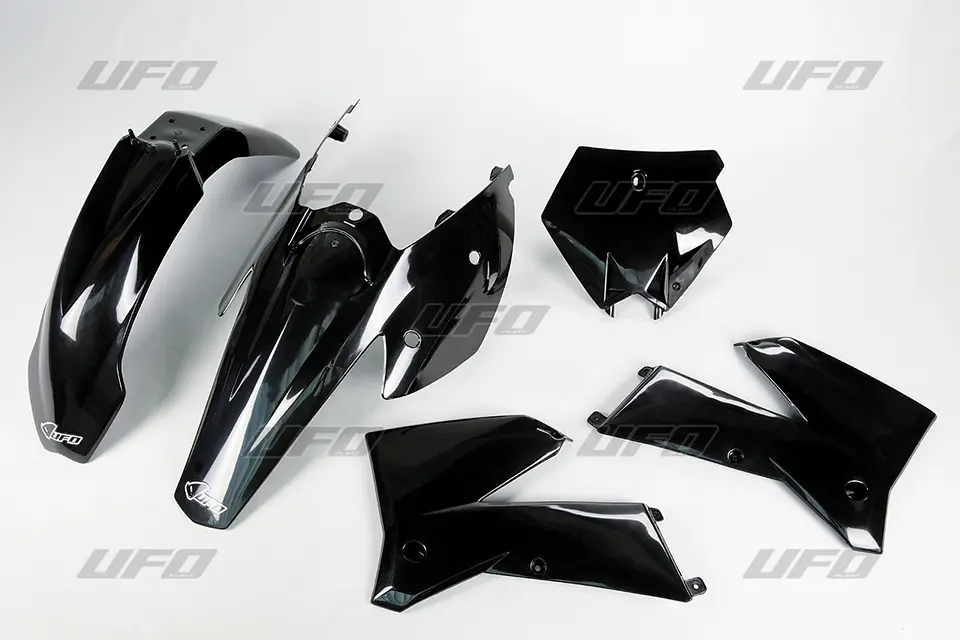 UFO kompletní sada plastů KTM SX 05-06, EXC 05-07 barva černá (KT503E001) (zadní blatník bez pinů na světlo) (UFO kompletní sada plastů KTM SX 05-06,)