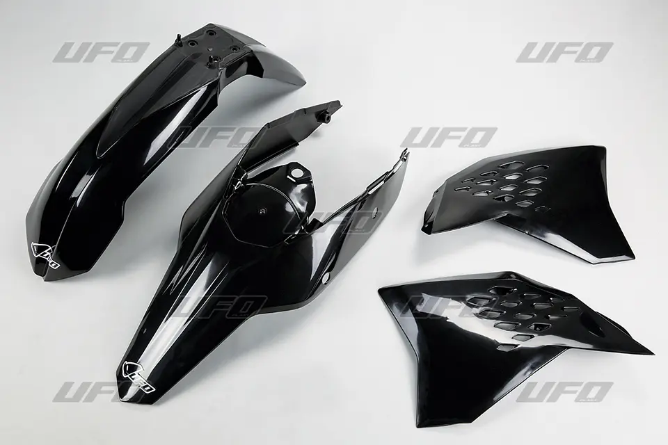 UFO kompletní sada plastů KTM EXC 09-10 barva černá (KT511E001) ( )