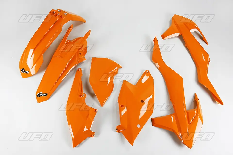 UFO kompletní sada plastů KTM EXC/EXC-F TPI 17-19, barva oranžová (KT518E127) (UFO kompletní sada plastů KTM EXC/EXC-F TPI 17-19, barva oranžová)