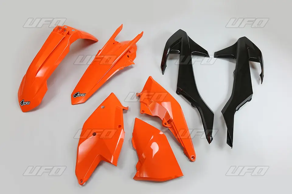 UFO kompletní sada plastů KTM EXC/EXC-F TPI 17-19, barva OEM 17 a 19 (oranžová/černá) (KT518E999) (UFO kompletní sada plastů KTM EXC/EXC-F TPI 17-19,)