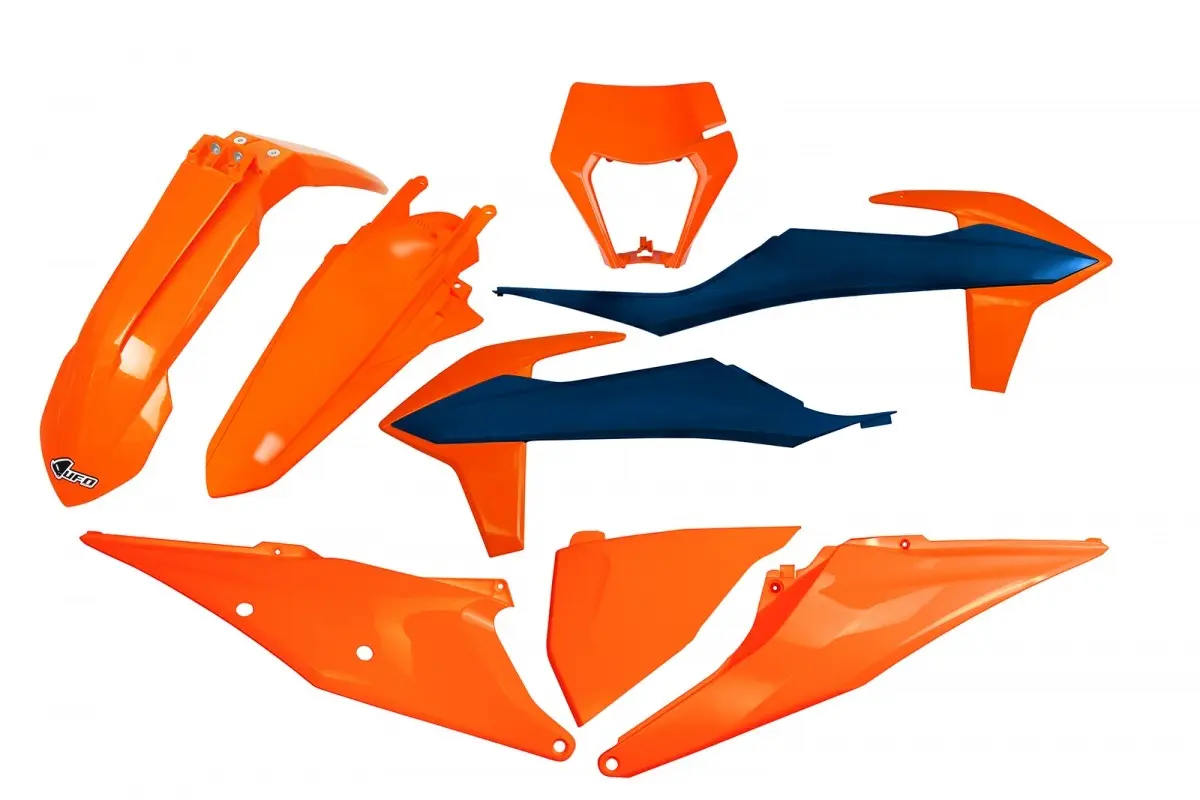 UFO kompletní sada plastů KTM EXC 125 '20-'21, EXC 250 / 300 TPI '20-'23, EXC-F 250 / 350 / 450 / 500 '20-'23 s krytem světla barva OEM '22
