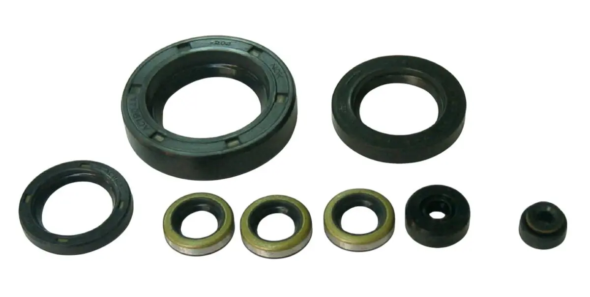 TOURMAX sada těsnění motoru KAWASAKI Z 900 73-76, Z1000 A,B,H,MK2,P,ST 77-80 vyrobeno v Japonsku (TOURMAX sada těsnění motoru KAWASAKI Z 900 73-76,)