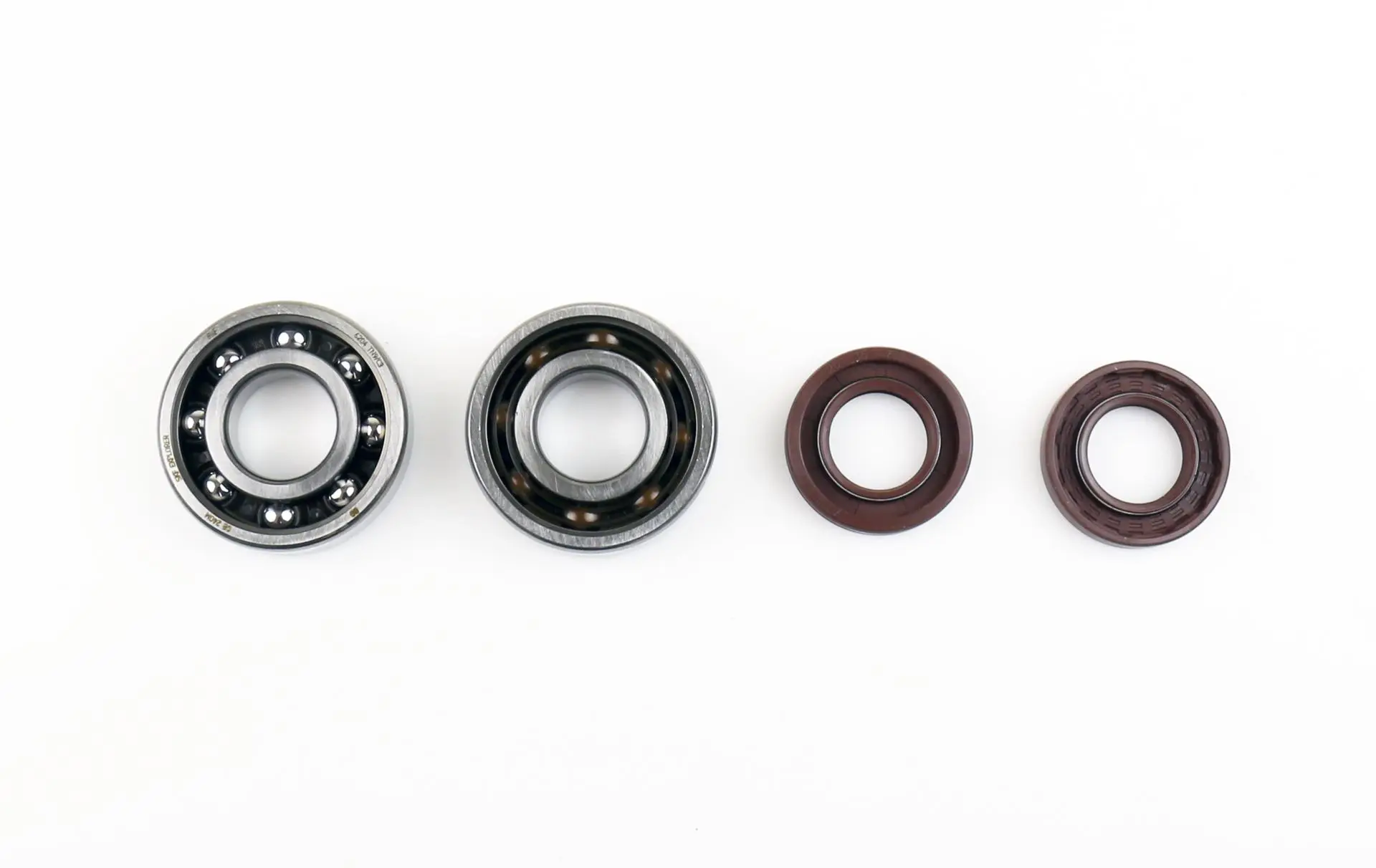 ATHENA ložiska klikové hřídele s těsněními DERBI SENDA 50 98-20, GPR50 97-08, APRILIA RX 50 06-10, RS4 50 11-19, SX50 06-20, SUZUKI VALENTI 50 12-25,