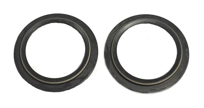 ATHENA stírací kroužky vidlice (2 kusy) NOK (46X58,5X4,7/11,60) SHOWA, YAMAHA YZ125/250 96-03, YZF250/426/450 00-03, KX125/250 96-01, CR125 97-01