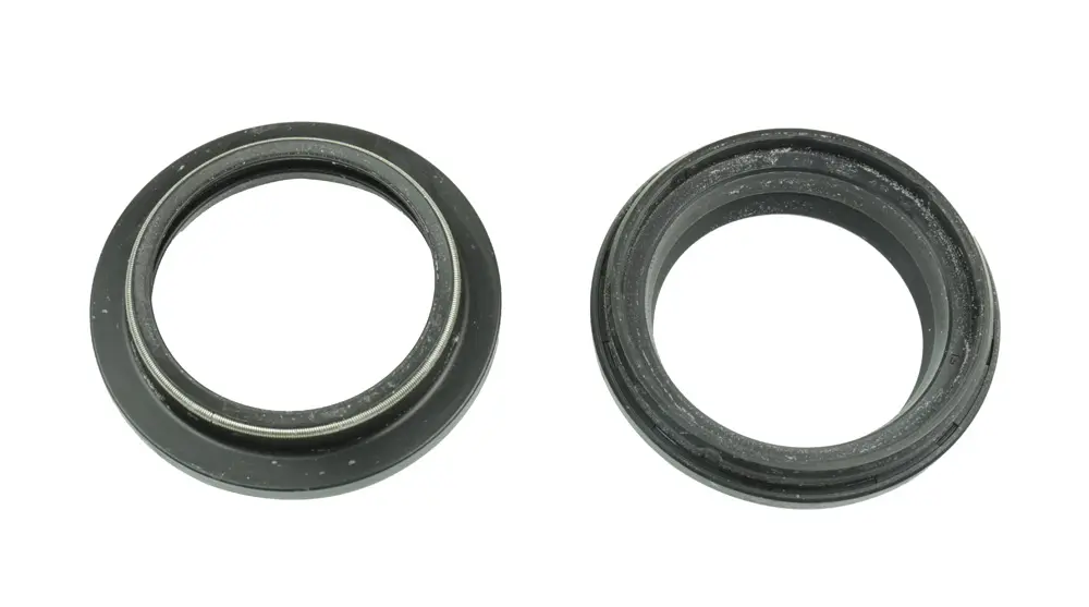 ATHENA stírací kroužky vidlice (2 kusy) NOK 40X52,5X4,6/14, APRILIA RS/RX 125 08-10, BMW C600/650 13-17, DERBI SENDA (ATHENA stírací kroužky vidlice)