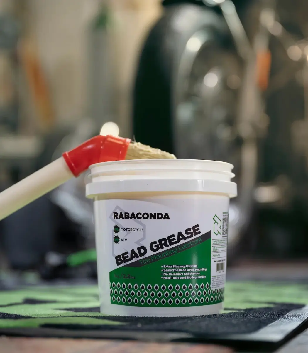 RABACONDA mazivo na montáž pneumatik 1KG (BEAD GREASE 1KG) (RABACONDA mazivo na montáž pneumatik 1KG (BEAD GREASE 1KG))