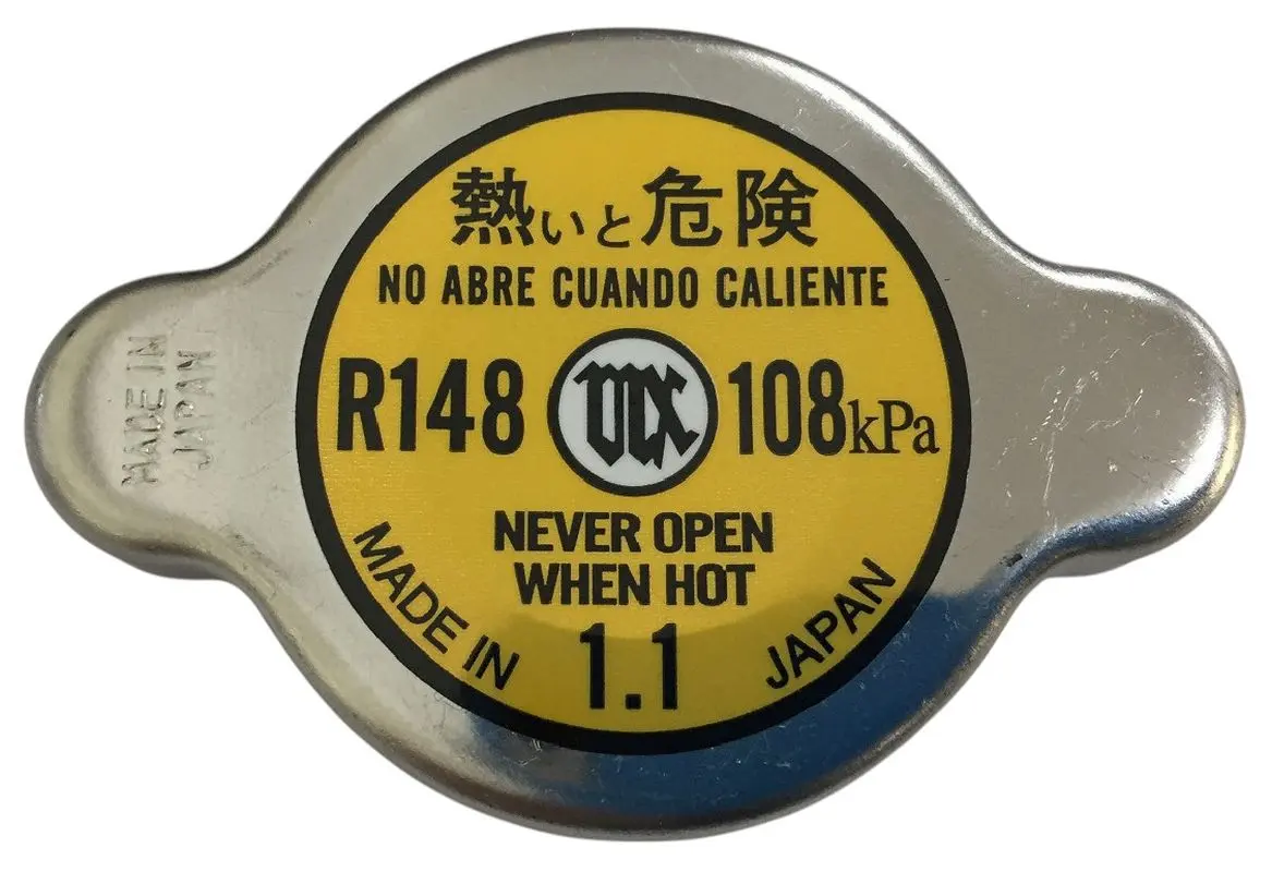 TOURMAX zátka chladiče 29mm 1,1 BAR vyrobeno v Japonsku (TOURMAX zátka chladiče 29mm 1,1 BAR vyrobeno v Japonsku)