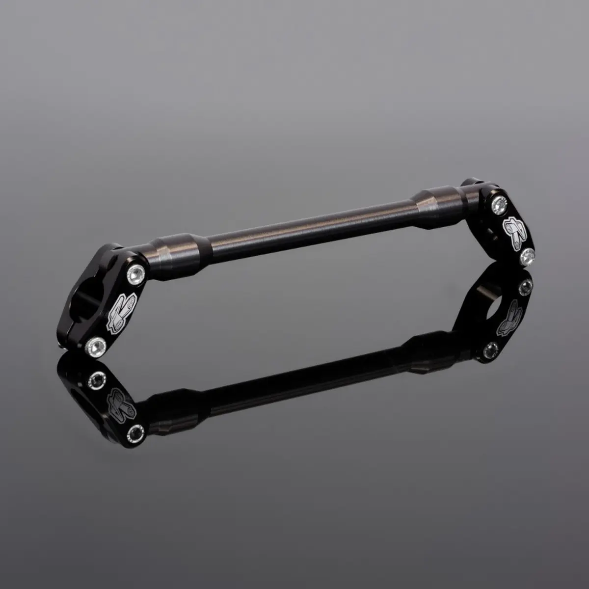 RENTHAL příčka řídítek 7/8 palce (22mm) ROAD BAR CROSS BRACE SET BLACK barva černá (RENTHAL příčka řídítek 7/8 palce (22mm) ROAD BAR CROSS BRACE SET)
