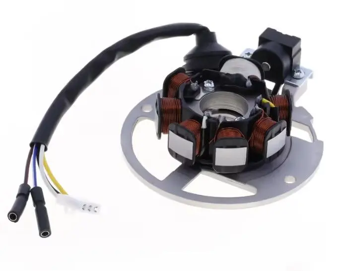 ATHENA vinutí alternátoru (stator) ADLY GTA 50 10-19, BENELLI 50 08-15, CPI HUSSAR 50 00-05, KEEWAY MATRIX 50 06-15, PIXEL 50 09-13 (ATHENA vinutí)