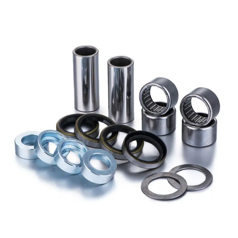 FACTORY LINKS sada na opravu kyvné vidlice KTM SX / EXC / EGS / MXC 125 / 200 / 250 / 300 / 360 /380 / 450 (pouzdra 15X20X48mm) (ložiska 20X26X16mm)