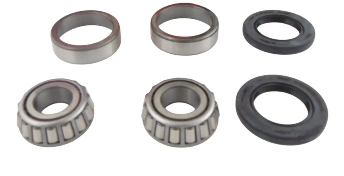 TOURMAX sada na opravu kyvné vidlice YAMAHA XVS 650 DRAG STAR 97-05, XJ 900 95-02, XV 1100 97-99, V-MAX 1200 85-04 vyrobeno v Japonsku (TOURMAX sada)