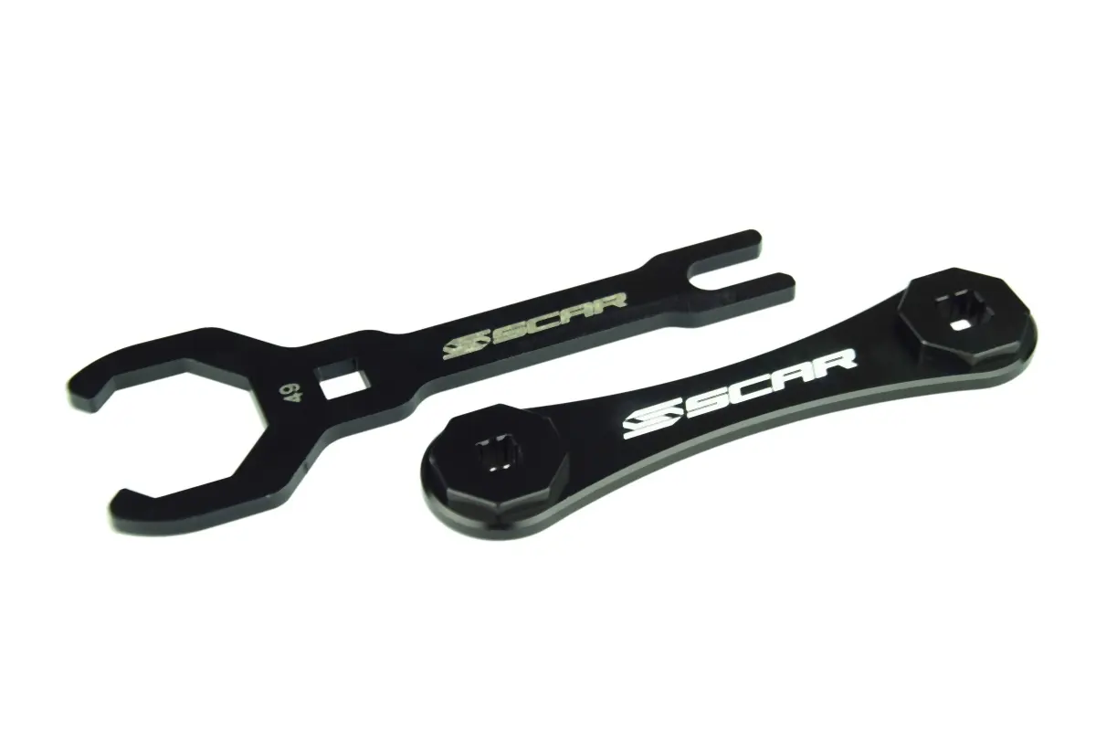 SCAR RACING klíč pro servis předních zavěšení KAYABA KYB 49mm barva černá (SCAR RACING klíč pro servis předních zavěšení KAYABA KYB 49mm barva černá)