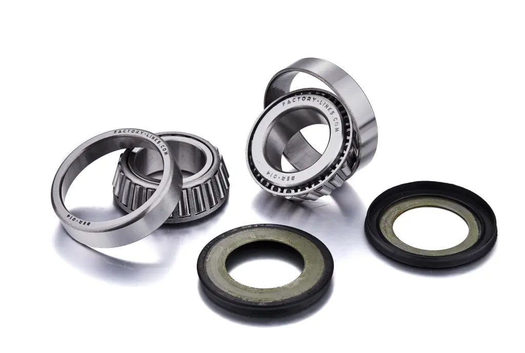 FACTORY LINKS ložiska řízení s těsnícími prvky BMW S 1000 RR 10-17, SUZUKI GSX-R 600 / 750 97-24, DL 650 V-STROM 04-24, SV 650 S, TRIUMPH, YAMAHA R1 /
