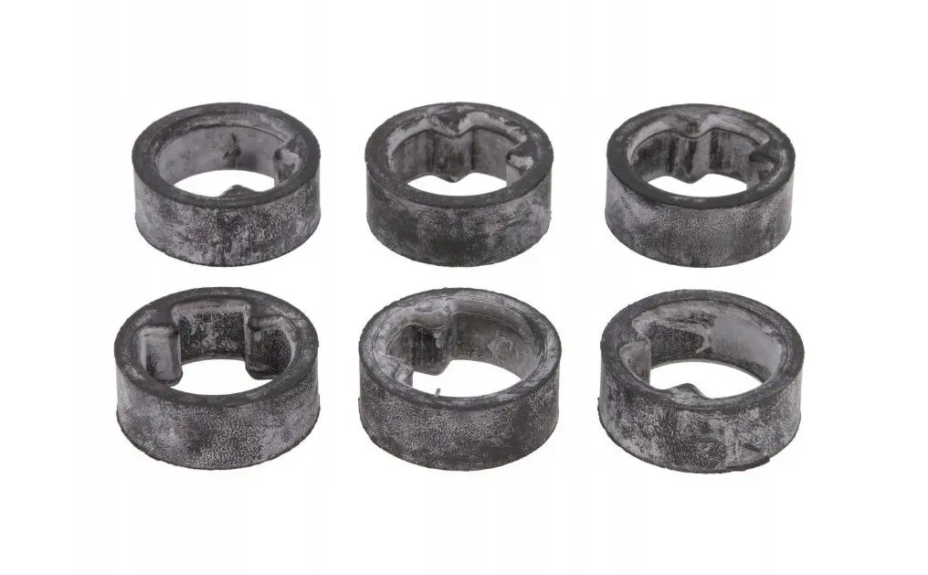 TOURMAX gumy stupaček řidiče HONDA VT 600 SHADOW 98-00, VT 750 C 98-01, VT 1100 C SHADOW 00-05 (6 kusů) vyrobeno v Japonsku (TOURMAX gumy stupaček)