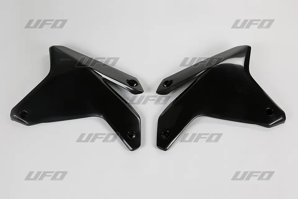 UFO kryty chladiče SUZUKI RMZ 450 05-06 barva černá (UFO kryty chladiče SUZUKI RMZ 450 05-06 barva černá)