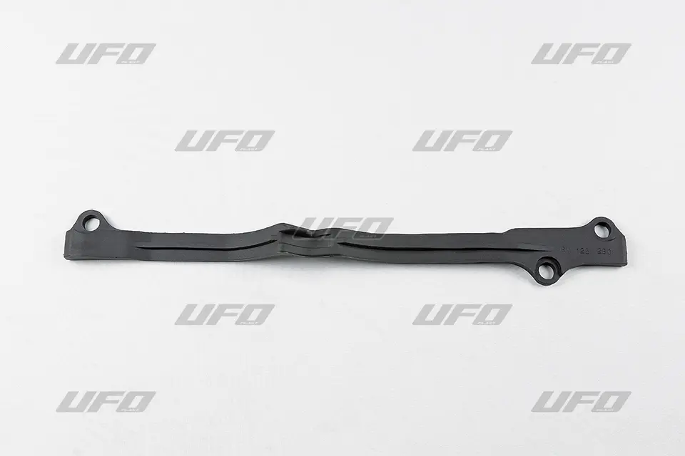 UFO kluzák řetězu SUZUKI RM 125/250 01-25, RMZ 250 07-09, RMZ 450 05-06 a 08-09 barva černá (UFO kluzák řetězu SUZUKI RM 125/250 01-25, RMZ 250)