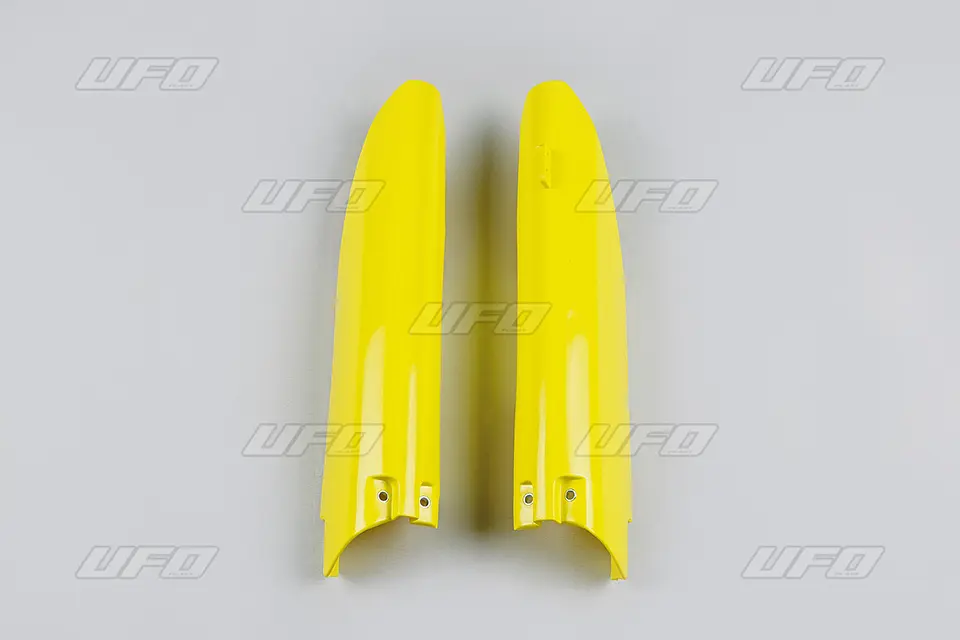 UFO kryty přední vidlice SUZUKI RM 125/250 07-26, RMZ 250/450 07-26, barva žlutá (UFO kryty přední vidlice SUZUKI RM 125/250 07-26, RMZ 250/450)