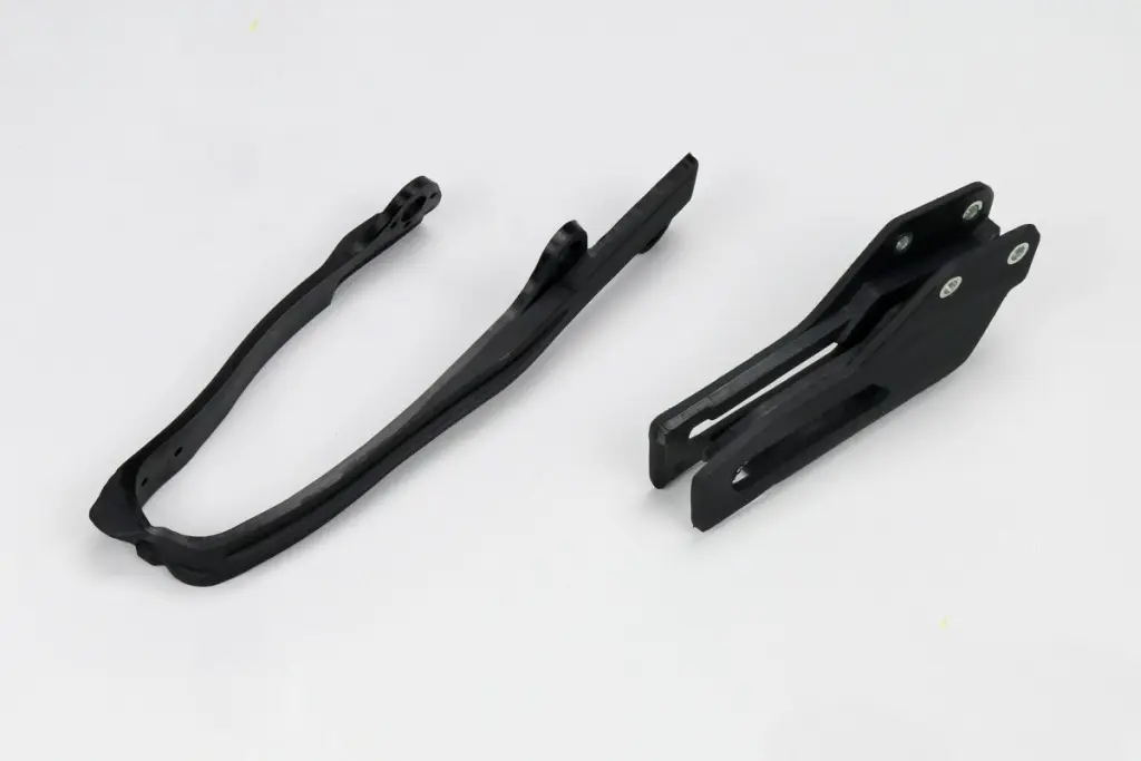 UFO komplet kluzák (SU04912001) + vodítko (SU03908001) řetězu SUZUKI RMZ 250 10-18, RMZ 450 07, 10-17 - nahrazuje SU04933001 ( )
