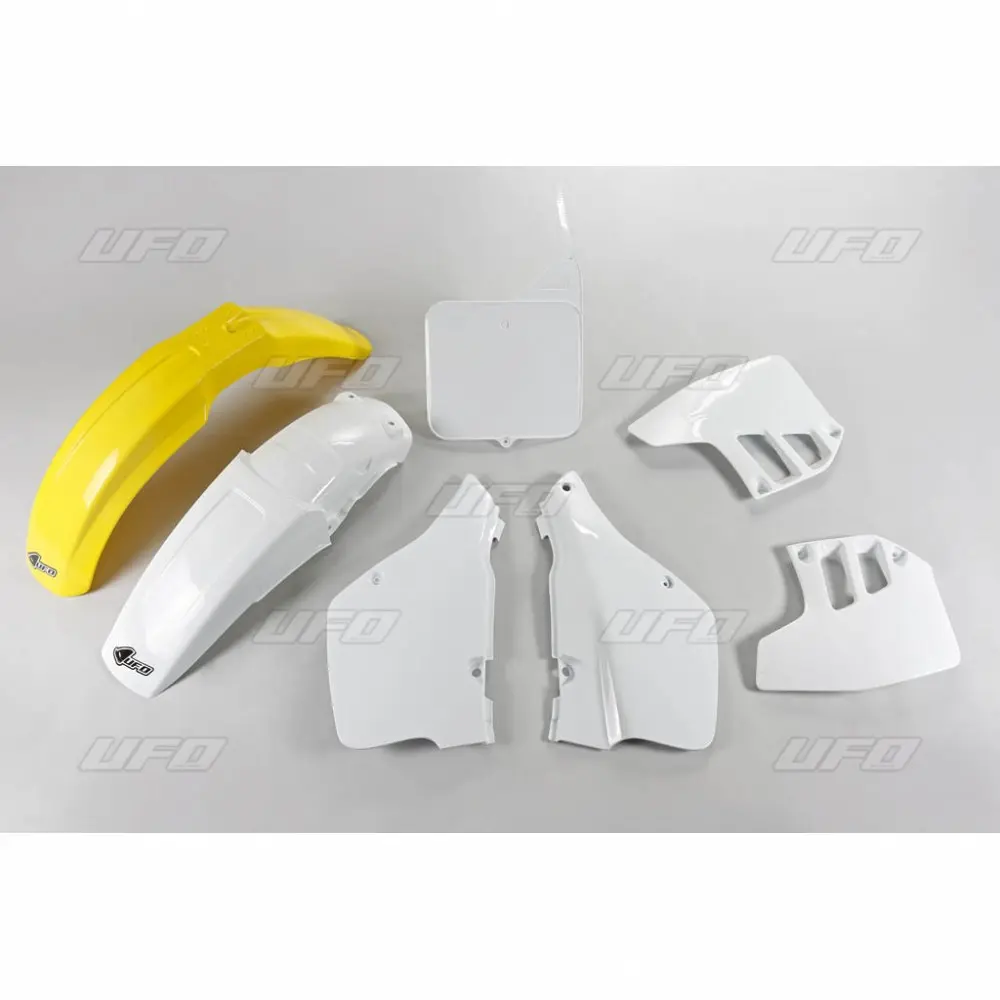 UFO kompletní sada plastů SUZUKI RM 250 92 barva OEM (bílá/žlutá) (SU396E999) (UFO kompletní sada plastů SUZUKI RM 250 92 barva OEM (bílá/žlutá))