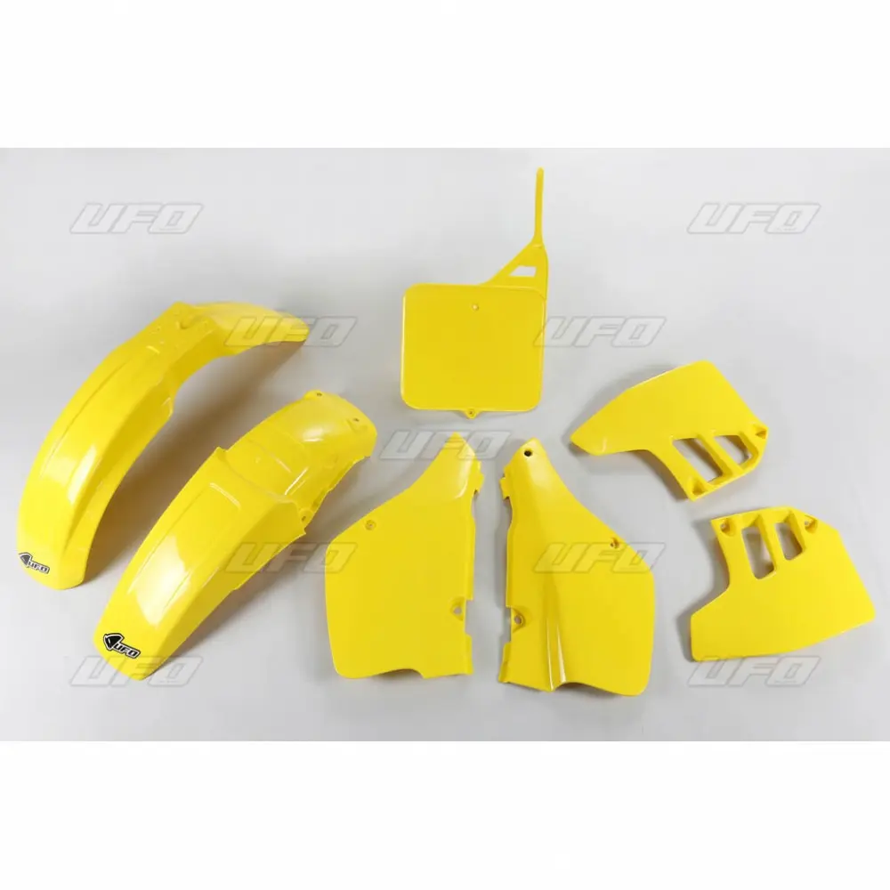 UFO kompletní sada plastů SUZUKI RM 250 89-91 barva OEM (žlutá) (SU398E999) (UFO kompletní sada plastů SUZUKI RM 250 89-91 barva OEM (žlutá))