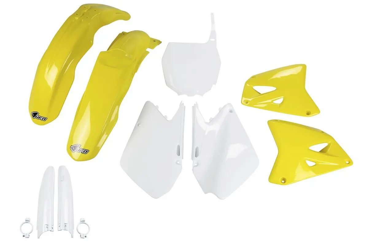 UFO kompletní sada plastů (FULL KIT) s kryty přední vidlice SUZUKI RM 125 01-22, RM 250 01-22 barva (bílá/žlutá) (SU402E999) (UFO kompletní sada)
