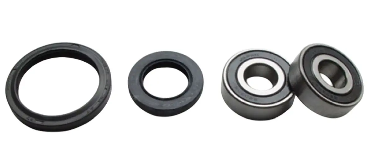 TOURMAX ložiska předního kola s těsněními YAMAHA XJ 900 DIVERSION 95-02, FZR 1000 89-93, XJ 600 DIVERSION 92-02, XJR 1200 95-98 vyrobeno v Japonsku