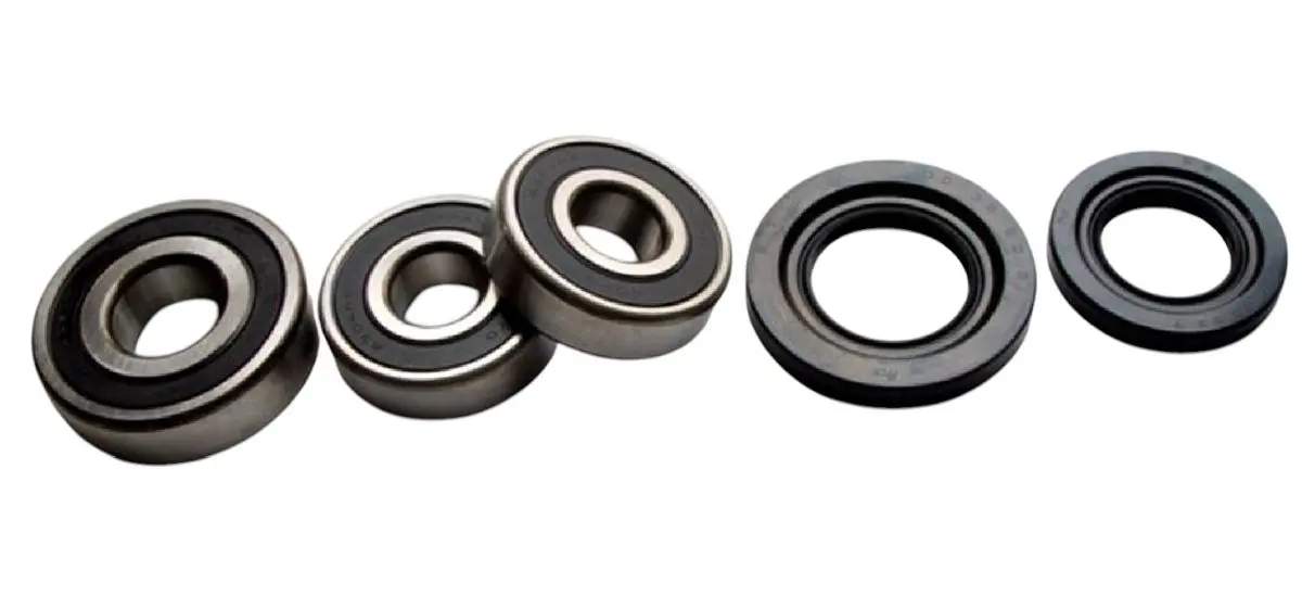 TOURMAX ložiska zadního kola s těsněními YAMAHA FZR 1000 91-95, GTS 1000 93-98, FJ 1200 91-93, XJR 1200 95-98, XJR 1300 99-01 vyrobeno v Japonsku