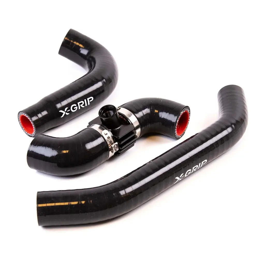 X-GRIP silikonové hadice chladiče KTM 250-300,EXC TBI,XC-W TBI 24-, SX,XC 23-, HUSQVARNA 250-300,TE 24-, TC,TX,23-, GASGAS 250-300,EC,MC,EX 24- barva