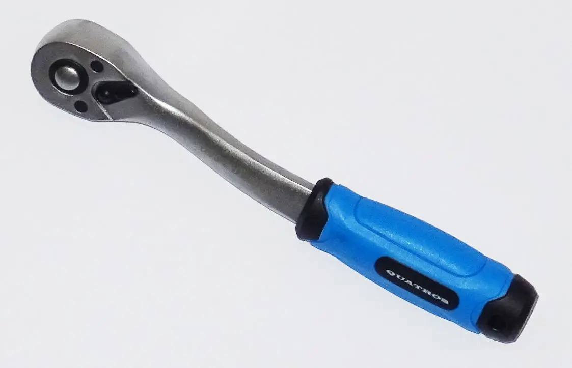 Ráčna 3/8", 72 zubů, s přepínací páčkou, vyhnutá, délka 200 mm - QUATROS QS50113