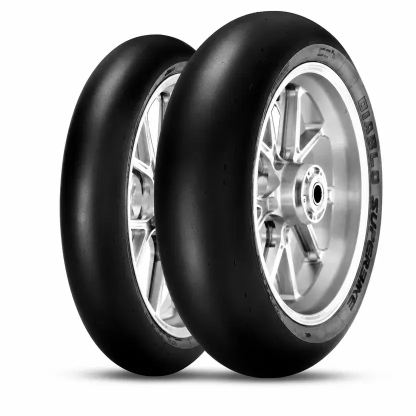 Pirelli Diablo Superbike ( 120/70 R17 TL NHS, pÃÂ¸ednÃÂ­ kolo )