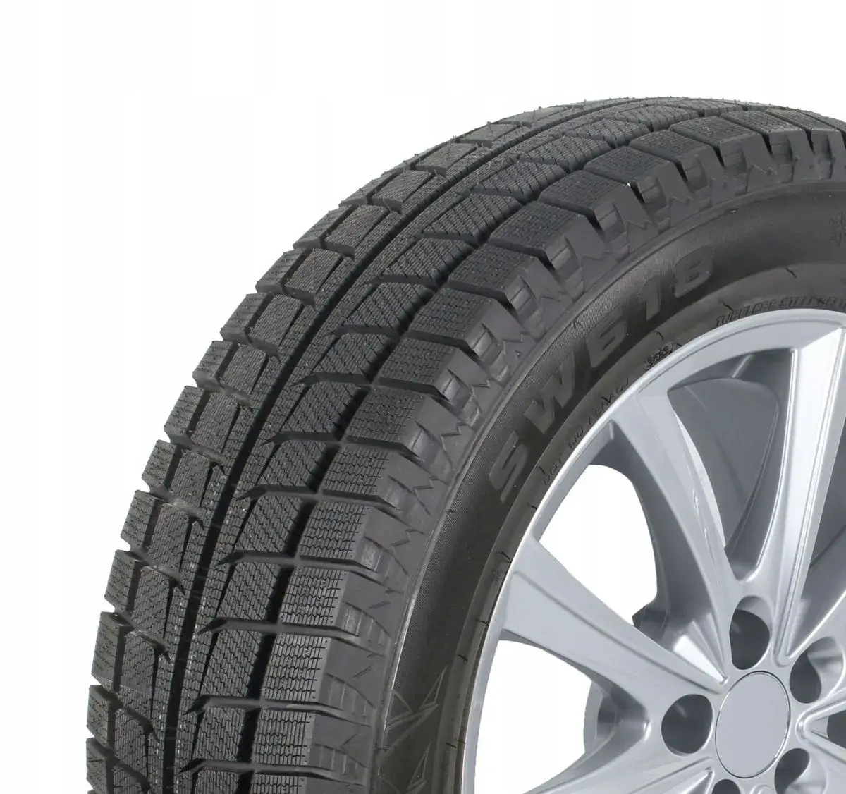 Trazano 235/50R17 100H SW618 SnowMaster
