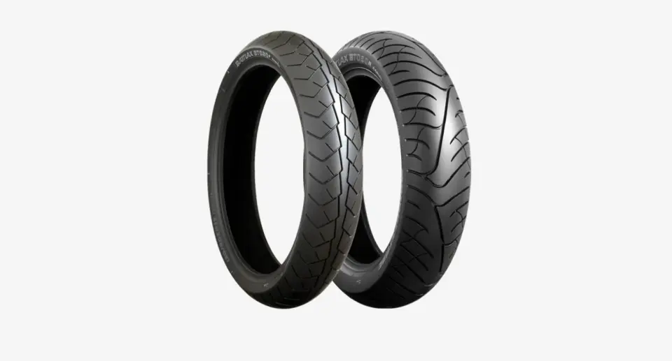 BRIDGESTONE 120/70B17 BT020 58V TL M BMW K1200LT ('04) PŘEDNÍ DOT 2026 ( )