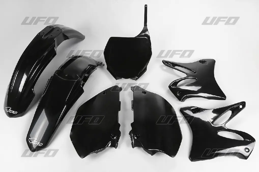 UFO kompletní sada plastů YAMAHA YZ 125 '06-'14, YZ 250 '06-'14 barva černá (YA302E001) ( )