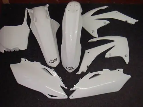 UFO kompletní sada plastů YAMAHA YZF 450 '11-'13 barva bílá (YA317E046) ( )